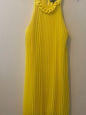 Harper 241 Women's Yellow Midi Dress w/Yellow Chain Across Neckline - Size XL